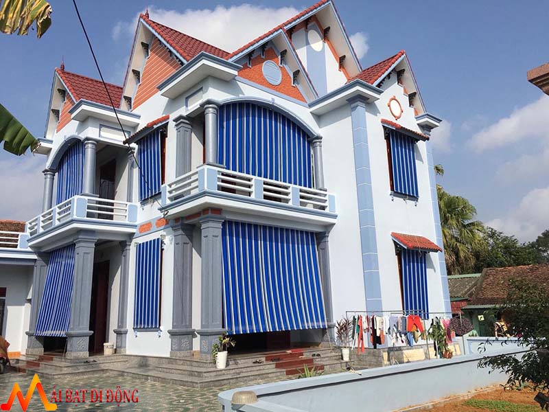 bạt cuốn mái hiên che nắng