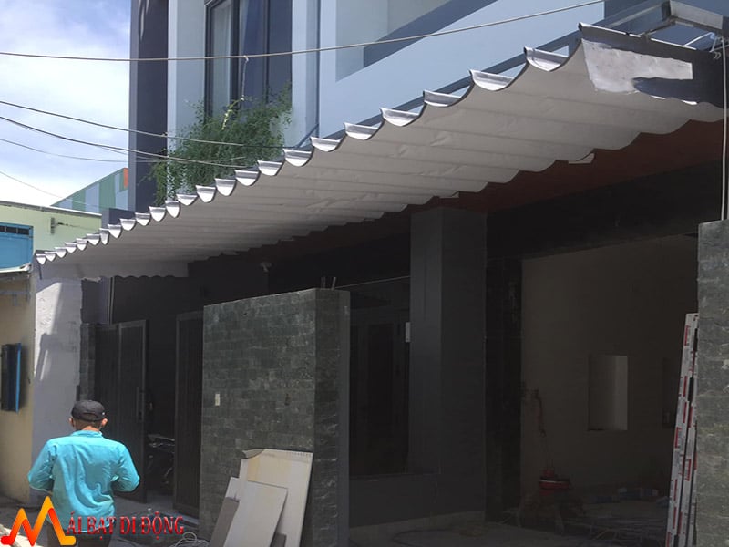 mái hiên kéo che nắng mưa